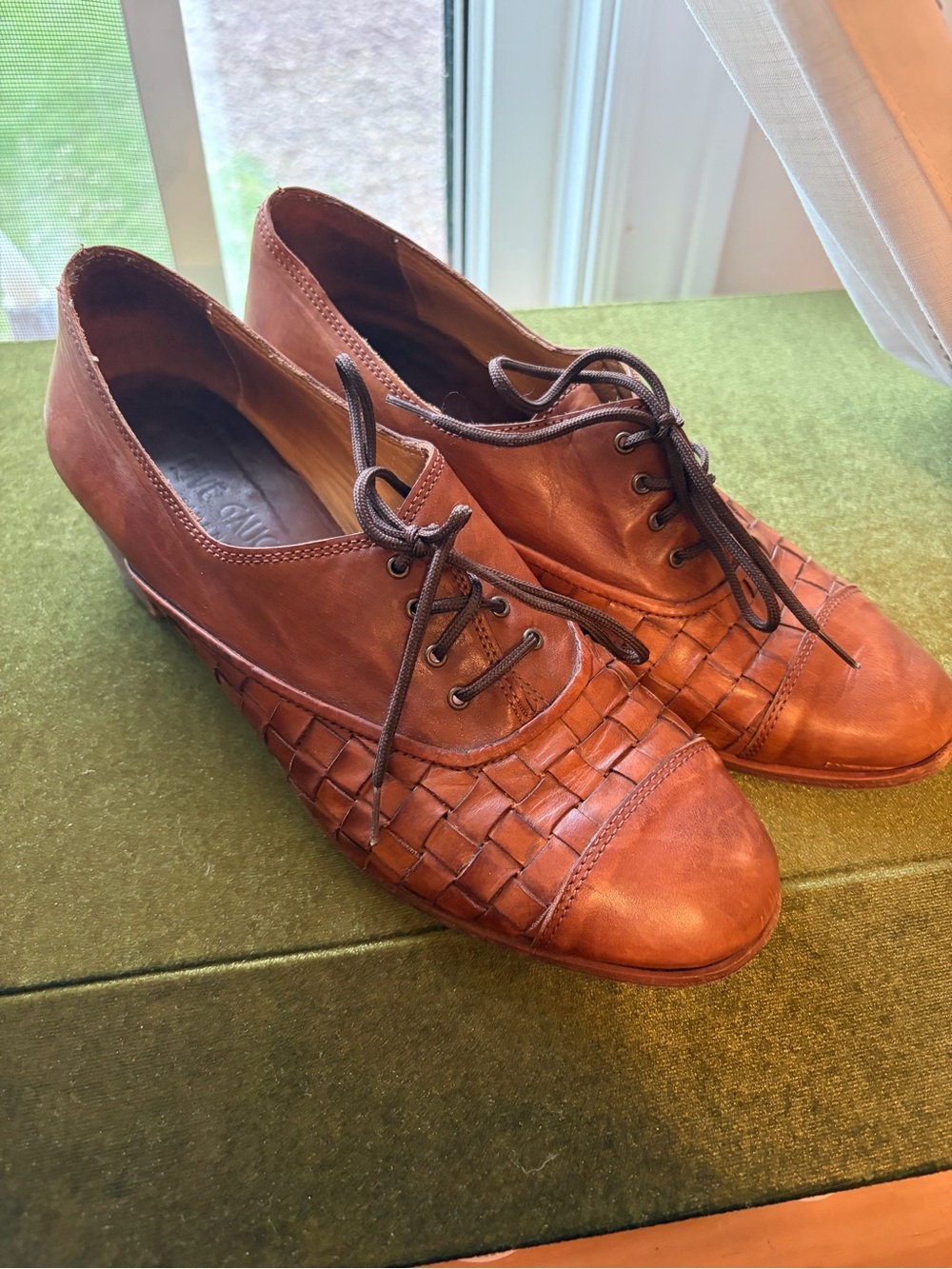 Handmade in Italy - Woven Leather Lace-Up Shoes with Heel